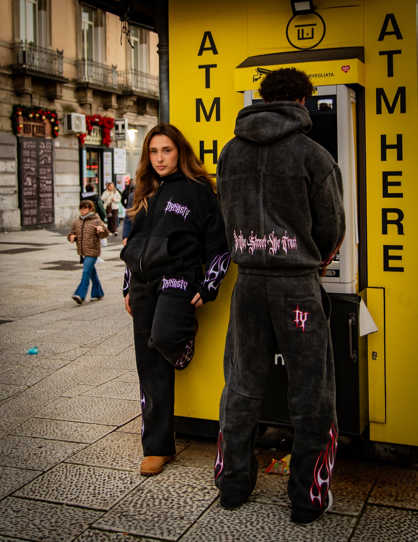 Dynasty Tribal Flame Jogger Black Red