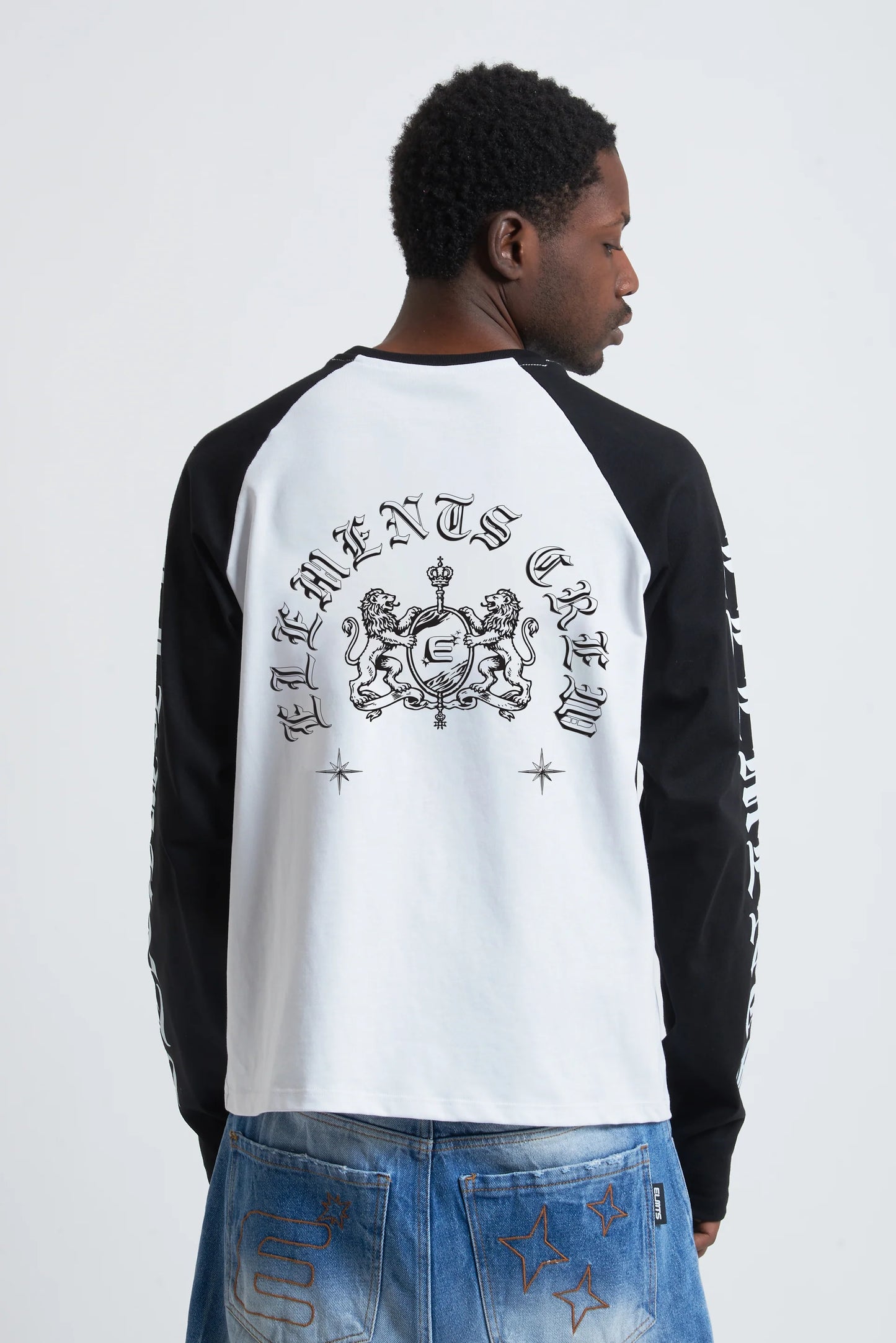 Tee Royal Coat Of Arms Black